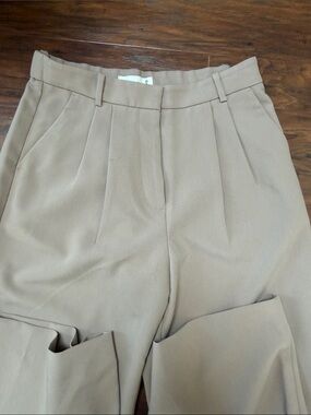 Abercrombie & Fitch tan trouser